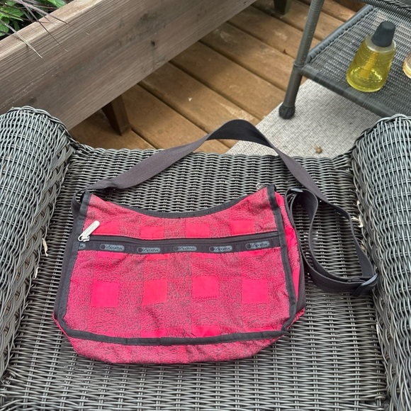 Lesportsac Handbags - Lesportsac Classic Hobo Buffalo Plaid Bag